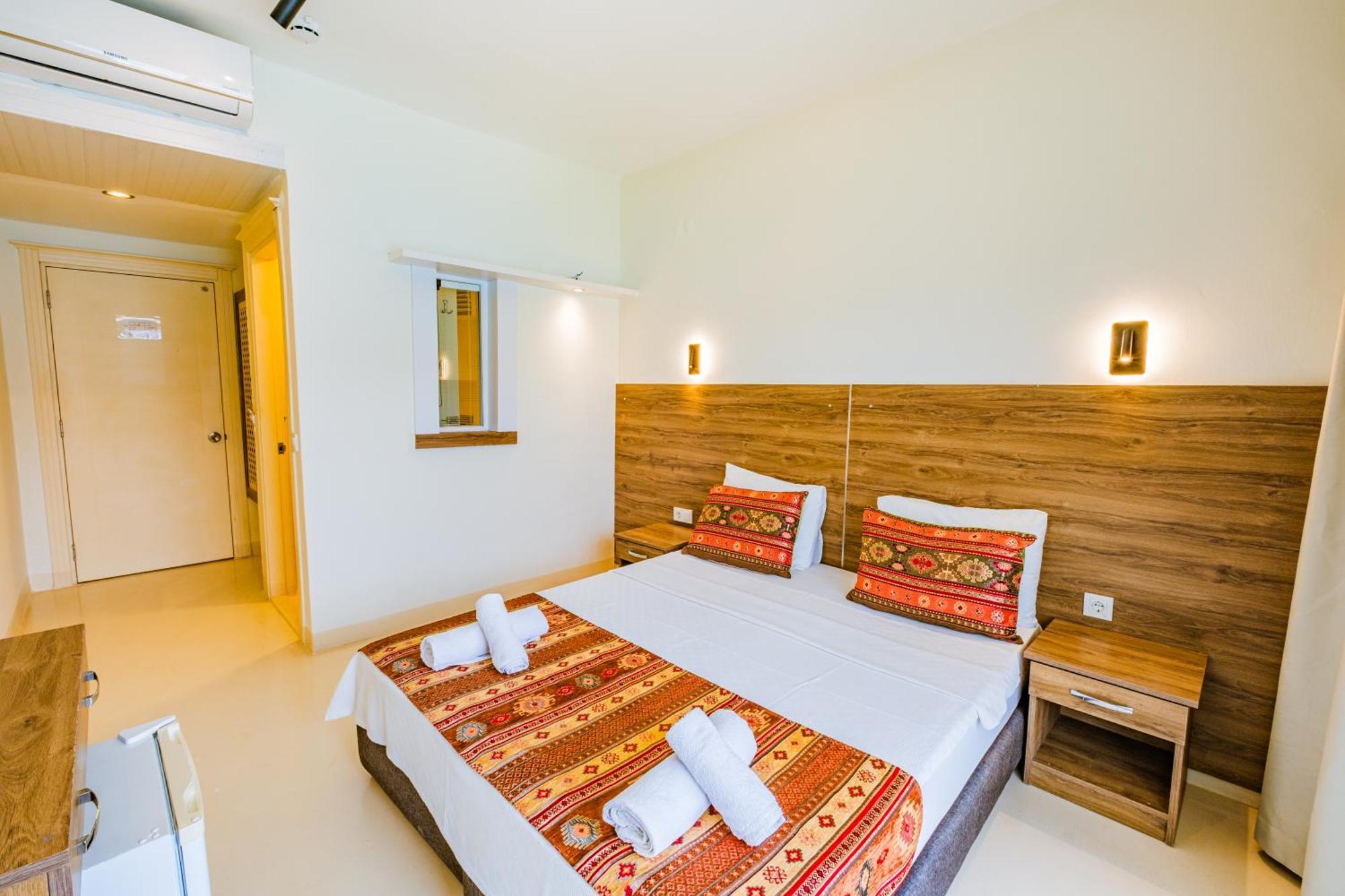 La Moda Beach Hotel Kaş Buitenkant foto